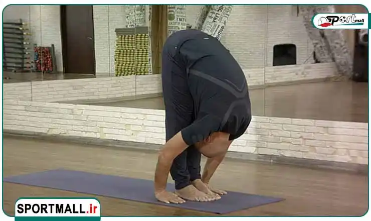 آسانای Uttanasana 